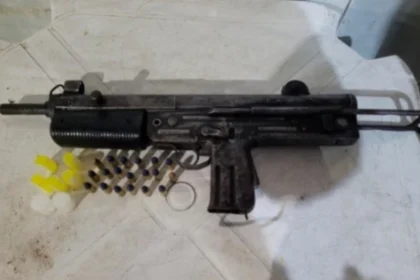 arma-apreendida-com-menor-2888311-article